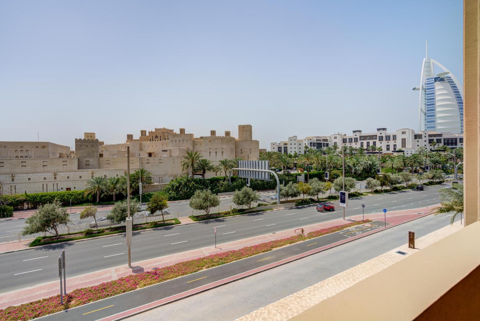 Apartment Trophy Luxe Jumeirah Retreat W Burj Al Arb Views Dubai